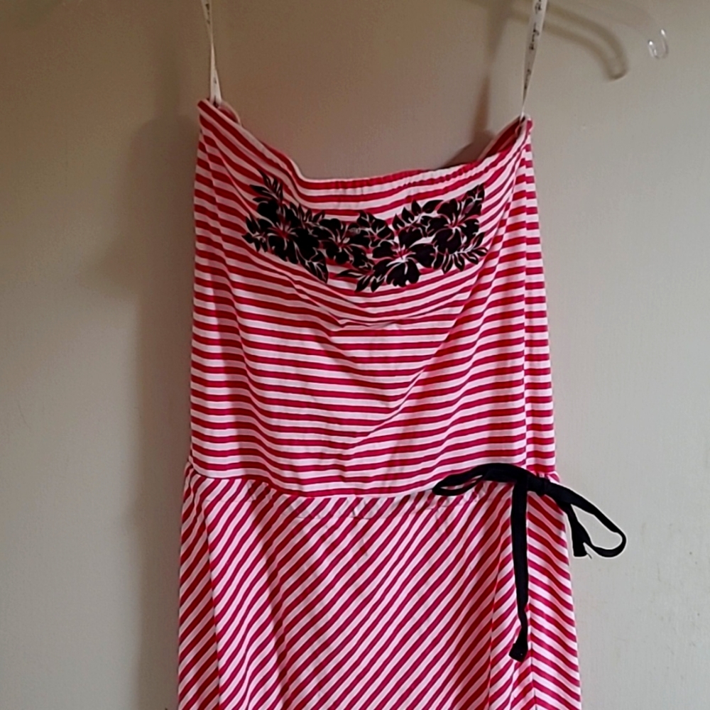 Roxy striped Strapless dress.
